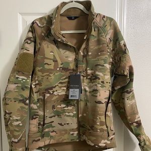 Beyond Clothing Rig Softshell Jacket (Multicam)